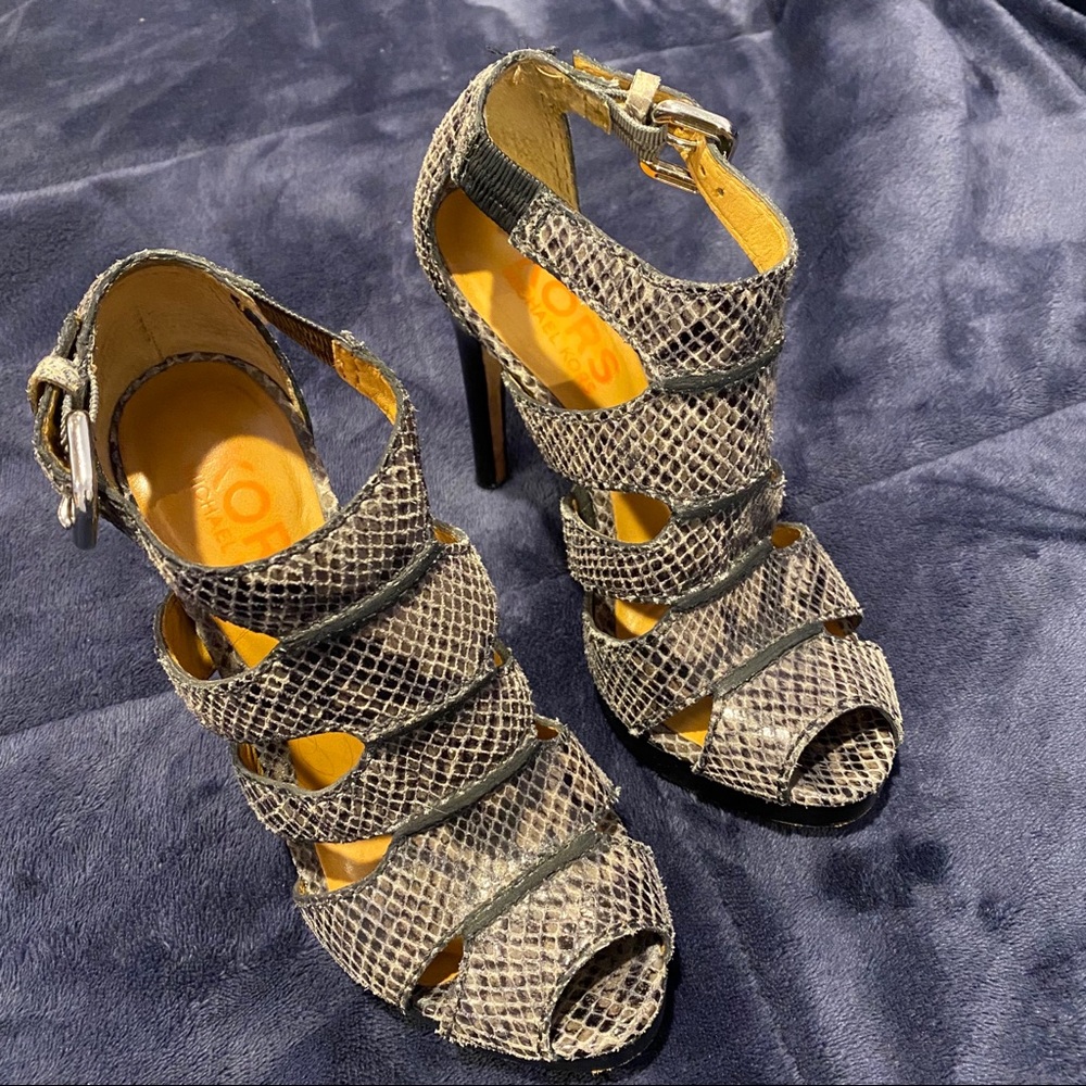 Michael kors snakeskin peep toe heels